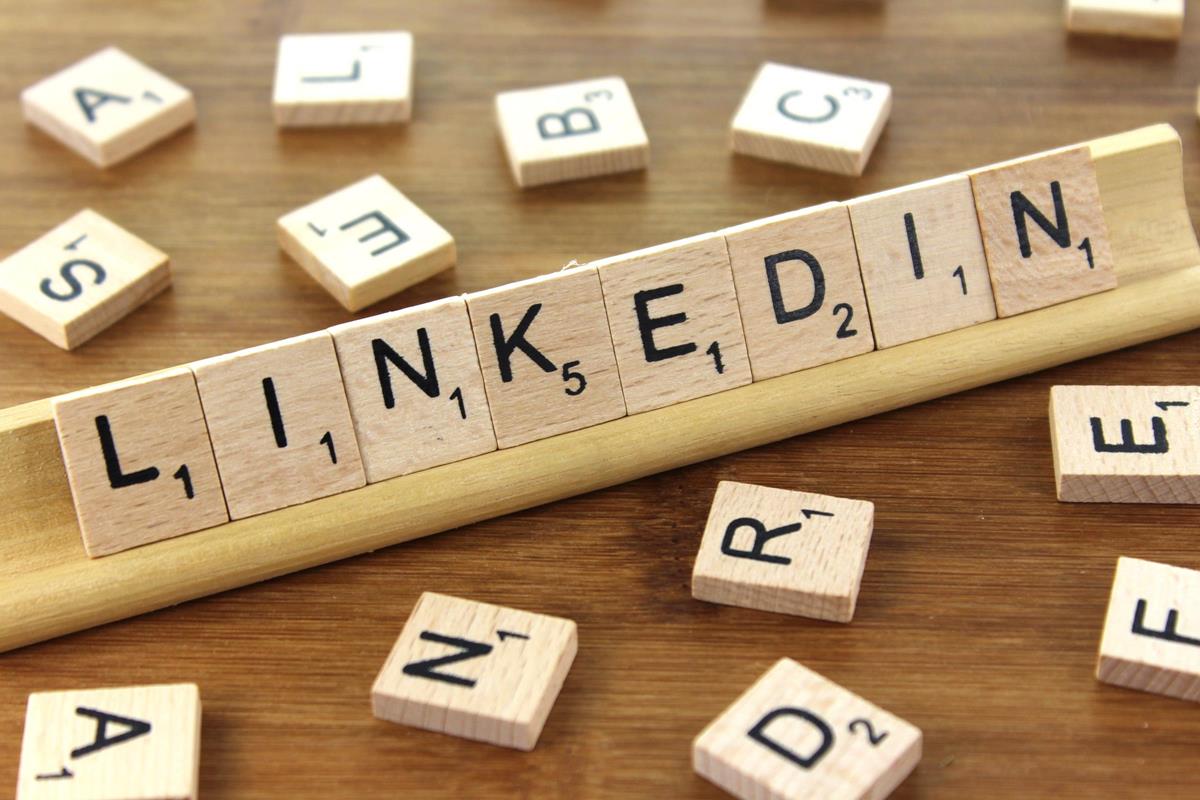 Advantages Of LinkedIn For Small Businesses - Fupping